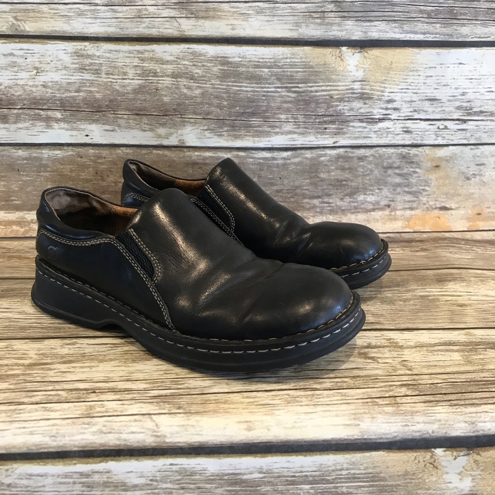 Women’s 10 Slip On Born Black Shoes